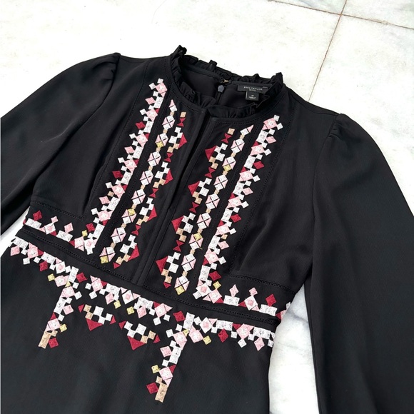 Ann Taylor Embroidered Dress Black Tie Sleeve Split Neck Size 0P - Picture 5 of 14